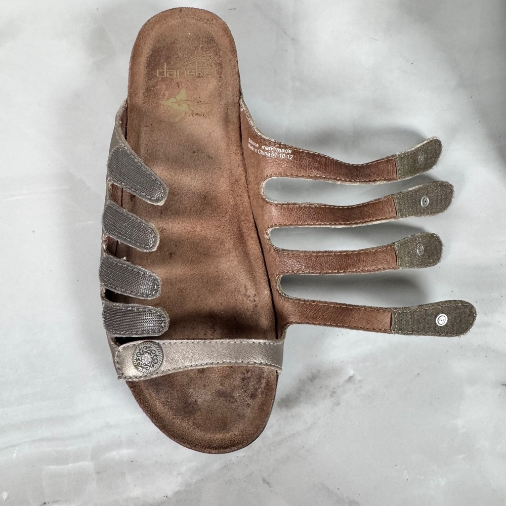 Dansko Metallic Taupe Leather Strappy Slide Sandals Adjustable Concho Comfort 39 - Picture 8 of 15